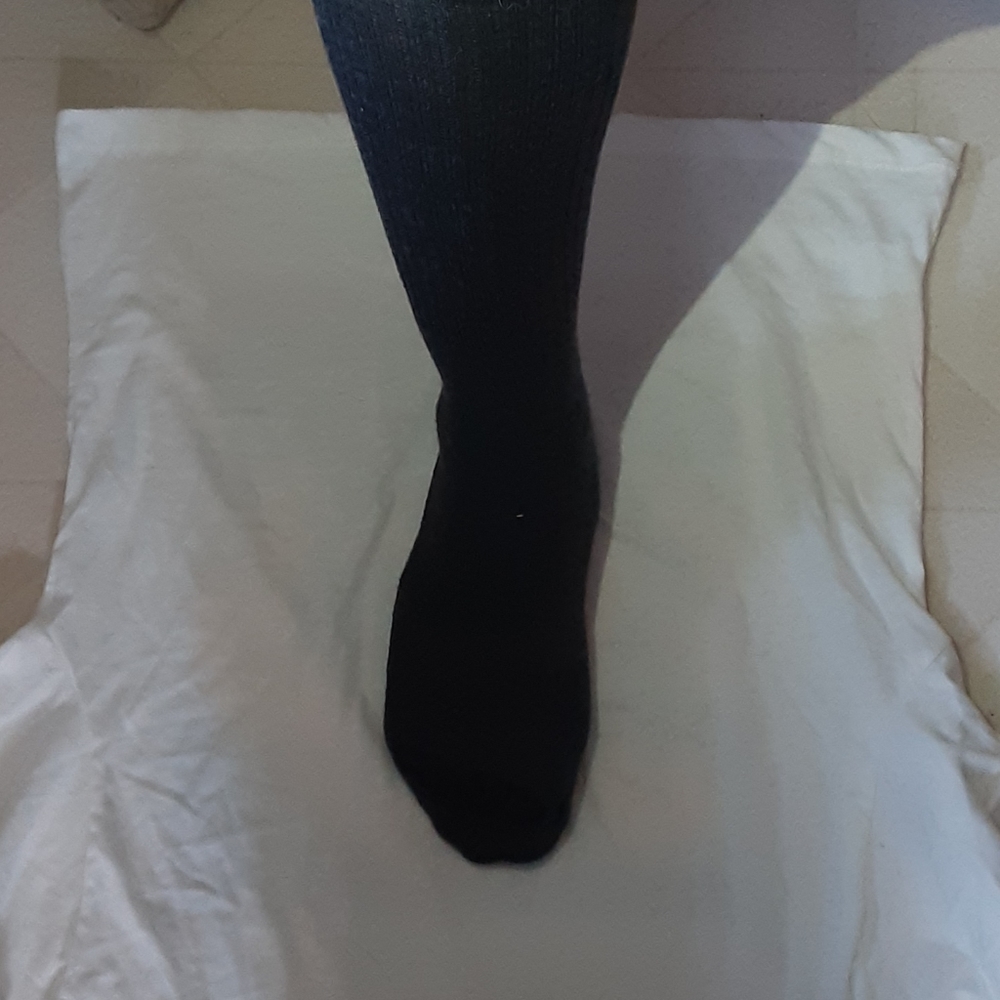 12 AND1 Socks - Picture 3 of 6